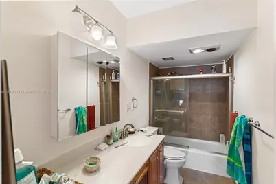 1980 S Ocean Dr #8Q, Hallandale Beach, FL 33009 - Photo 54
