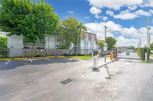 9621 SW 77th Ave, Miami, FL 33156 - Photo 28