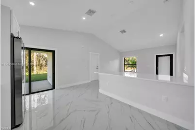 644 Woodcrest Dr, Lehigh Acres, FL 33972 - Photo 4