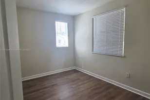 2524 SE 16th Rd, Homestead, FL 33035 - Photo 8