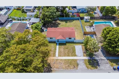 330 N 70th Ave, Hollywood, FL 33024 - Photo 38