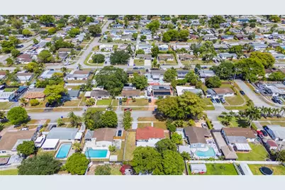 330 N 70th Ave, Hollywood, FL 33024 - Photo 44