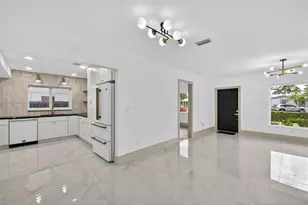 10864 SW 141st Ln, Miami, FL 33176 - Photo 10