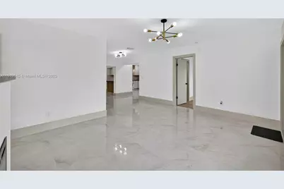 10864 SW 141st Ln, Miami, FL 33176 - Photo 4