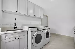 10864 SW 141st Ln, Miami, FL 33176 - Photo 30