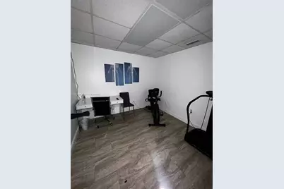 8080 W Flagler St Suite 3C, Miami, FL 33144 - Photo 12