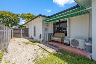 9920 SW 35th Terrace, Miami, FL 33165 - Photo 32