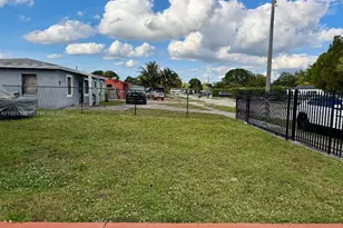 16130 NW 28th Ct, Miami Gardens, FL 33054 - Photo 4