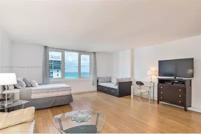 2301 Collins Ave #1512, Miami Beach, FL 33139 - Photo 4