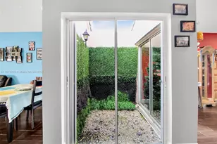 6122 NW 181st Terrace Cir W, Hialeah, FL 33015 - Photo 6