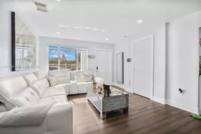 709 NW 14th St, Homestead, FL 33030 - Photo 6