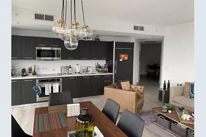 55 SW 9th St #3406, Miami, FL 33130 - Photo 6