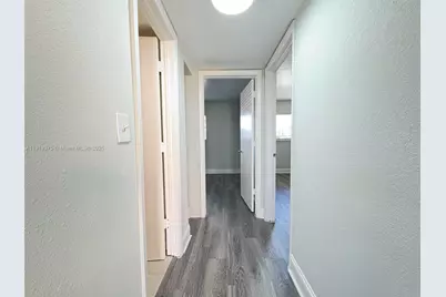 101 NE 41st St #E74, Oakland Park, FL 33334 - Photo 4