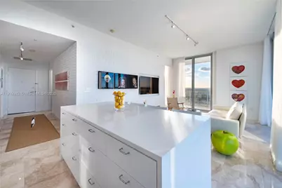 3470 E Coast Ave #H2504, Miami, FL 33137 - Photo 8