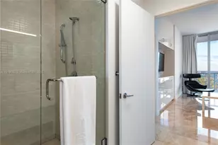 3470 E Coast Ave, Miami, FL 33137 - Photo 12