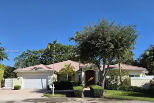 7685 SW 154th St, Palmetto Bay, FL 33157 - Photo 1