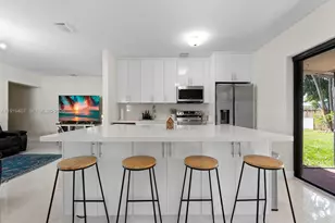 1562 NW 8th Ave, Homestead, FL 33030 - Photo 6