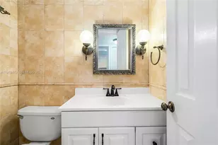 2025 NE 164th St, North Miami Beach, FL 33162 - Photo 18