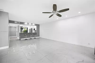 132 S Cypress Rd #518, Pompano Beach, FL 33060 - Photo 30