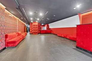 1218 Washington Ave, Miami Beach, FL 33139 - Photo 1