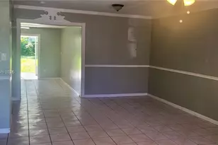 1310 NE 143rd St, North Miami, FL 33161 - Photo 4