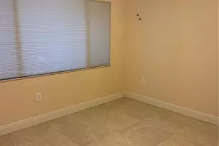 1001 SW 141st Ave, Pembroke Pines, FL 33027 - Photo 10