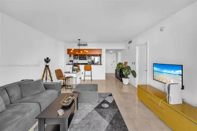 1800 N Bayshore Dr #3304, Miami, FL 33132 - Photo 6