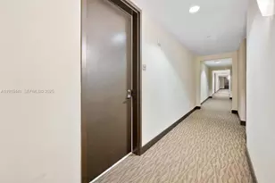 79 SW 12th St, Miami, FL 33130 - Photo 1