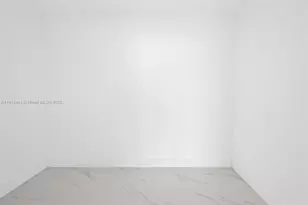 700 NE 24th St, Miami, FL 33137 - Photo 12