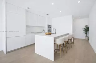 700 NE 24th St, Miami, FL 33137 - Photo 4