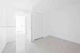 700 NE 24th St, Miami, FL 33137 - Photo 16