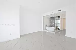 700 NE 24th St, Miami, FL 33137 - Photo 6