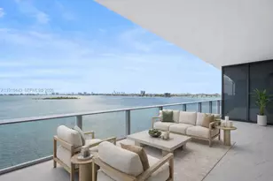 700 NE 24th St, Miami, FL 33137 - Photo 1