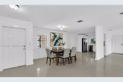 13011 SW 80th St, Miami, FL 33183 - Photo 6
