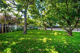 297 Eucalyptus Dr, Hialeah, FL 33010 - Photo 54