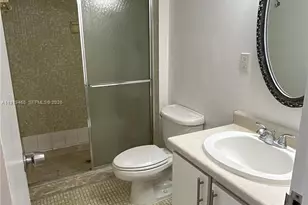 3375 N Country Club Dr, Aventura, FL 33180 - Photo 8