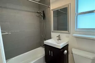2075 S Hibiscus Dr, North Miami, FL 33181 - Photo 26
