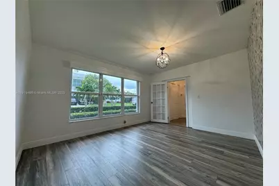 2075 S Hibiscus Dr, North Miami, FL 33181 - Photo 14