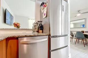 651 NE 60th St, Miami, FL 33137 - Photo 14