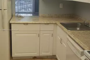 7910 N Colony Cir N, Tamarac, FL 33321 - Photo 1