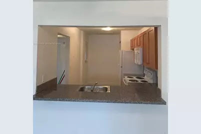 20815 NE 8th Ct #202-20, Miami, FL 33179 - Photo 2