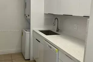 8240 SW 210th St, Cutler Bay, FL 33189 - Photo 18