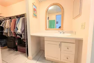 3081 NW 47th Terrace, Lauderdale Lakes, FL 33313 - Photo 12