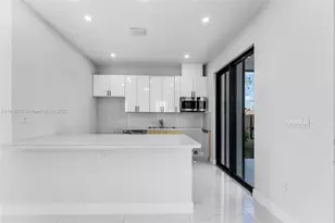 12395 SW 220th St, Miami, FL 33170 - Photo 6