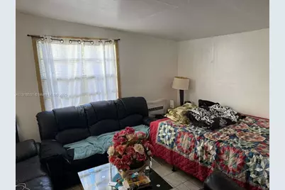 390 NE 30th St, Pompano Beach, FL 33064 - Photo 14