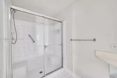 17125 N Bay Rd #3612, Sunny Isles Beach, FL 33160 - Photo 20