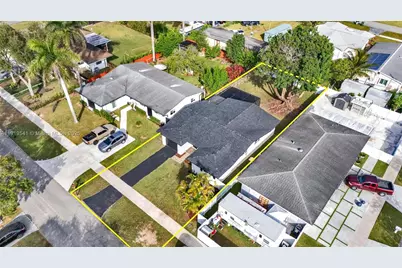 131 NE 18th St, Homestead, FL 33030 - Photo 34