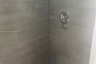 5808 Buchanan St, Hollywood, FL 33021 - Photo 6