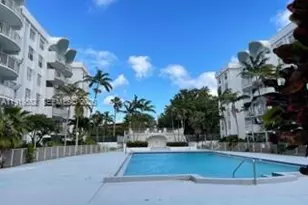 486 NW 165th St Rd, Miami, FL 33169 - Photo 6