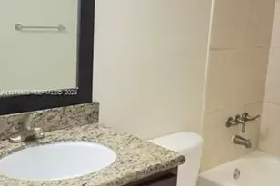 486 NW 165th St Rd, Miami, FL 33169 - Photo 32